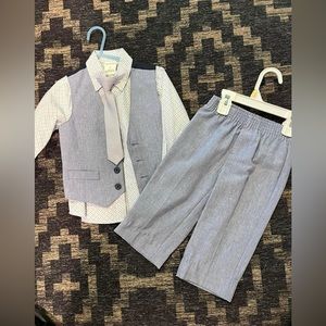 2T 4 piece suit set